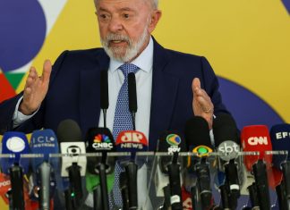 "Maior programa de crédito do país", diz Lula sobre consignado CLT